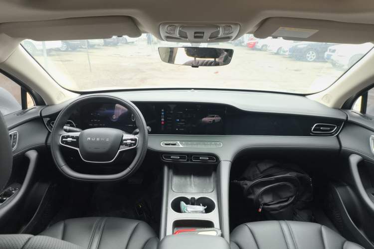 Used Roewe D7 2025 DMH 125km World Champion Edition