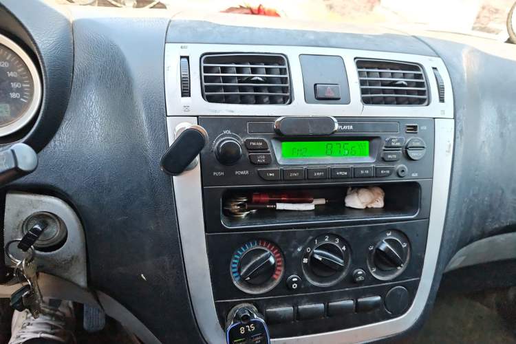 Used Foton MP-X E 2017 2.0L New Express Long Wheelbase 4Q20M Audio And AC Panel