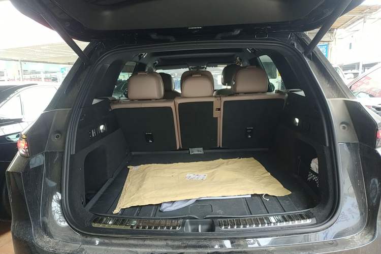 Used Li Auto L7 2025 Max Smart Refresh Edition
