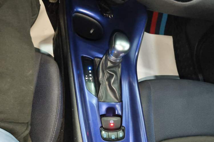 Used Toyota C-HR 2018 2.0L Leading Edition China V-standard