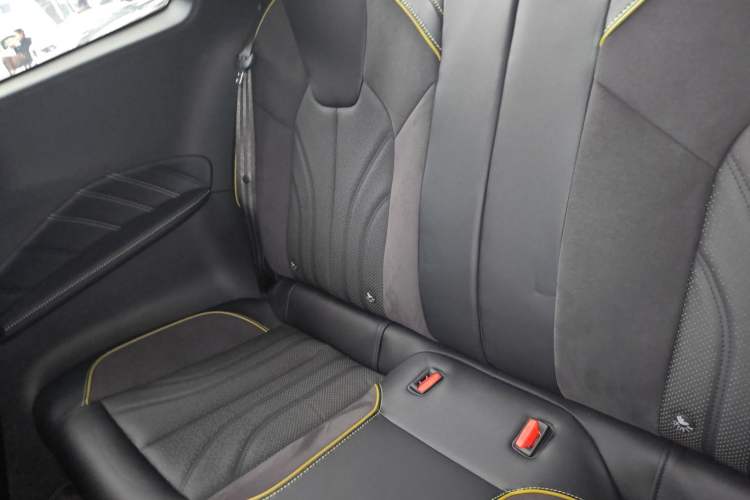 Used NETA GT 2023 560 Left Rear Seat