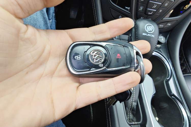 Used Buick Envision 2016 20T Two-Wheel Drive Leading Version