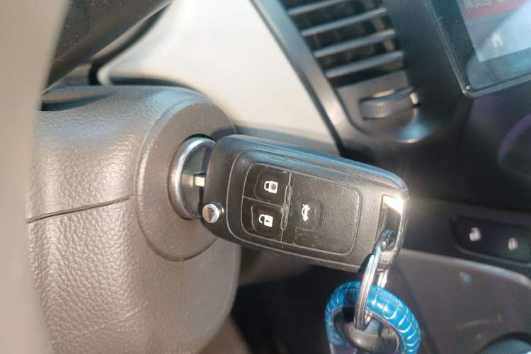 Used Chevrolet Cruze 2015 1.5L Classic SE AT
