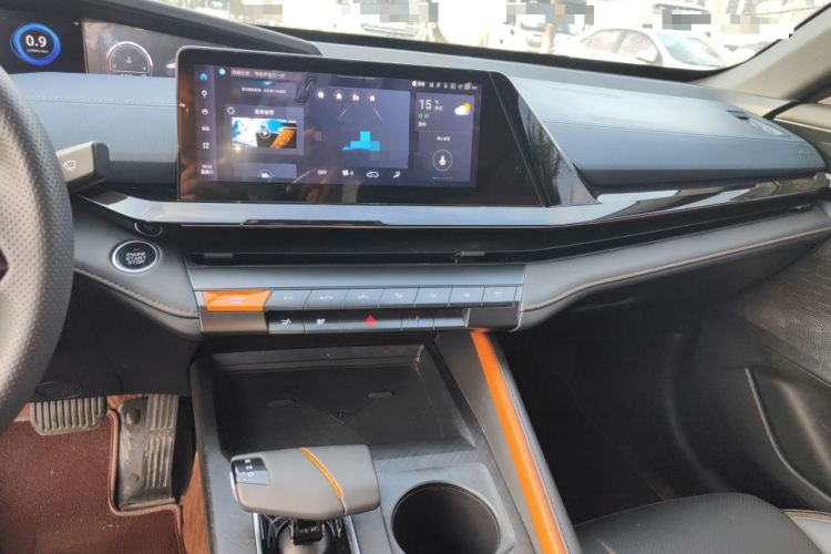 Used CHANGAN UNI-V 2022 1.5T Prestige Version