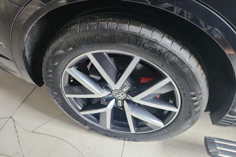 Used Volkswagen Touareg 2020 3.0 TSI Luxury Edition China VI