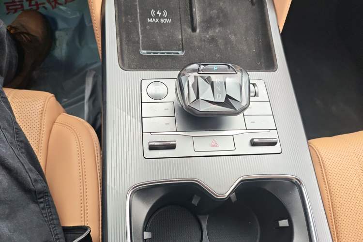Used BYD Song L DM-i 2024 160km Beyond Edition Gear Lever
