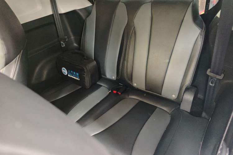 Used Roewe Clever 2022 311km QiQi BoBo Edition Left Rear Seat