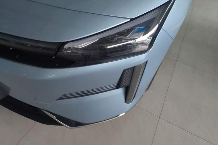 Used Geely Galaxy L6 2025 EM-i 140km Starship Edition