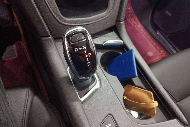 Used Cadillac XT5 2018 28E Four-Wheel Drive Tech Version
