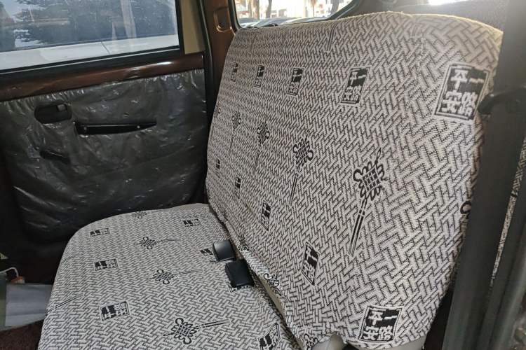 Used Wuling Hongguang 2015 1.5L S Base Model China IV
