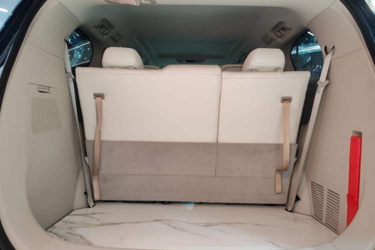 Used Buick GL8 2023 ES Lu Zun Comfort Model
