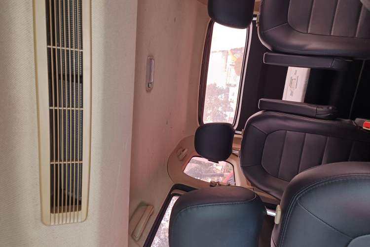 Used Wuling Hongguang 2019 1.5L S Standard Version China VI LAR
