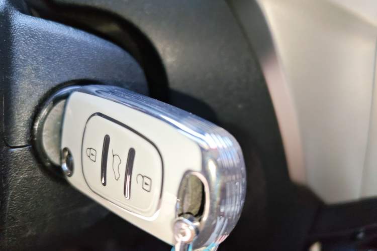 Used Haval H1 2017 Red Label 1.5L Manual Standard Model