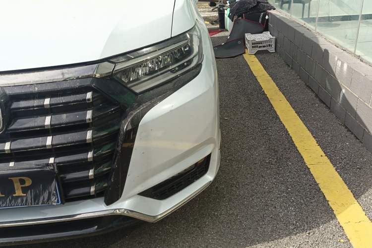 Used Honda Elysion 2024 2.0L eHEV Luxury Edition Left Front Headlight