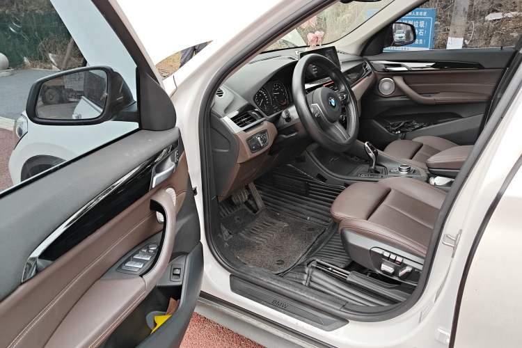 Used BMW X1 2021 Restyled sDrive25Li Leading Edition
