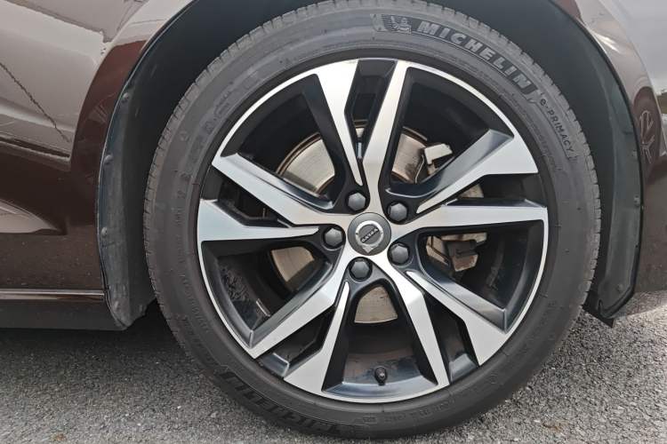 Used Volvo S60 2020 T5 Zhiya Sport Edition
