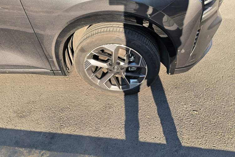 Used CHANGAN CS75 PLUS 2025 4th Generation 1.5T New Blue Whale Smart Flagship Version