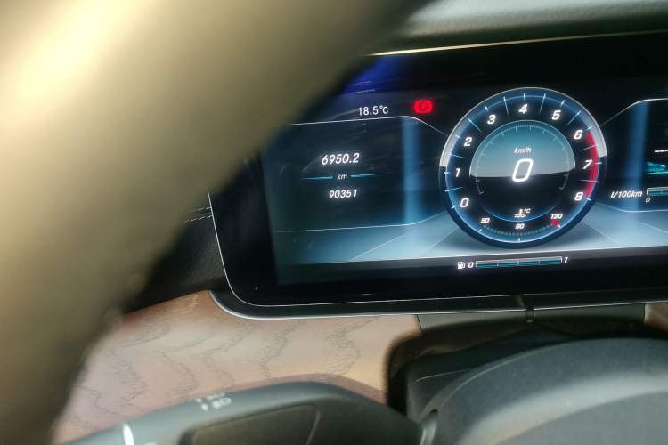 Used Mercedes-Benz E-Class 2017 E 200 L 4MATIC