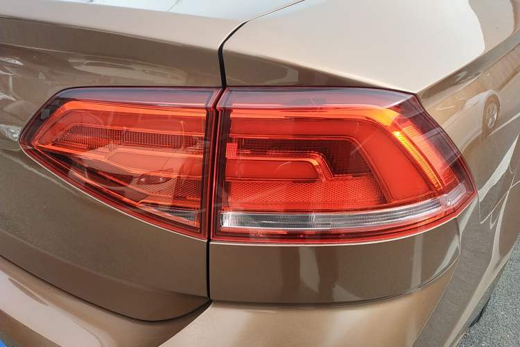 Used Volkswagen Lamando 2017 230TSI DSG Fashion Edition