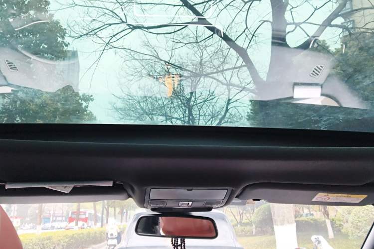 Used Land Rover Range Rover Evoque 2020 249 PS Youth Edition