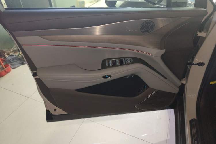 Used Denza N7 2024 702 Smart Drive Pro Edition
