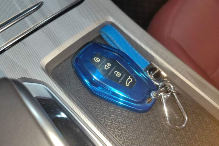 Used JETOUR X70 PLUS 2023 1.5T DCT Brave PLUS 5-Seater
