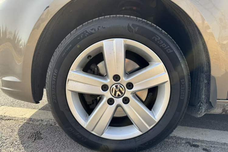 Used Volkswagen Touran 2015 1.4T DSG Comfort Edition 5 Seats
