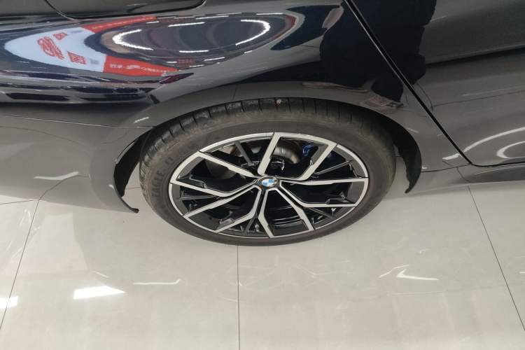 Used BMW 5 Series 2022 Second Facelift 530i M Sport Package
