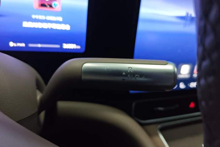 Used Hima AITO M9 2024 Range-Extended Ultra Version 52 kWh 5-Seater Model
