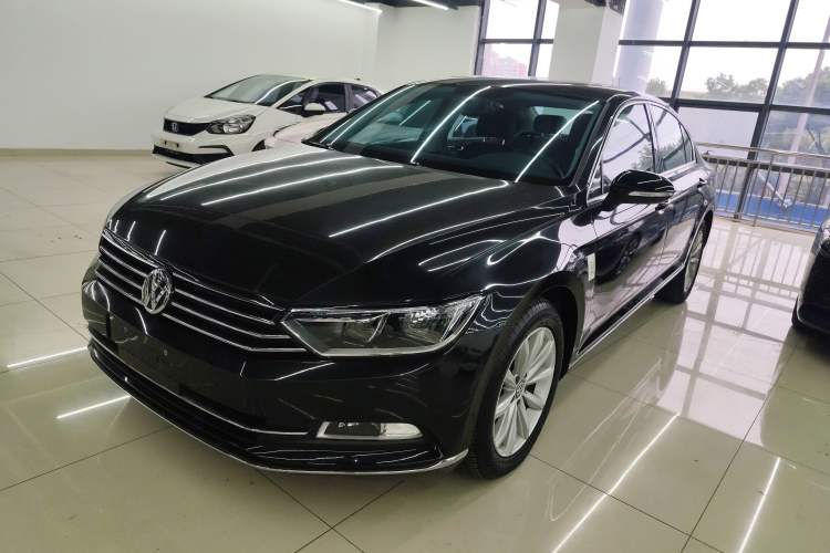 Used Volkswagen Magotan 2019 280TSI DSG Leading Model China VI Standard