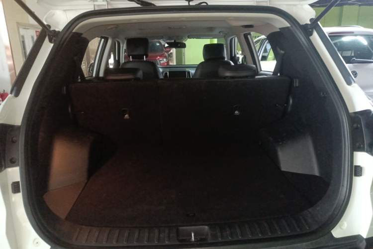 Used Hyundai ix35 2019 2.0L Automatic 2WD Zhiyong·Changxiang Edition China V Standard Trunk