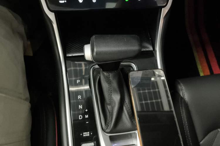 Used CHANGAN CS75 2018 280T Automatic Yazi Model China V Standard
