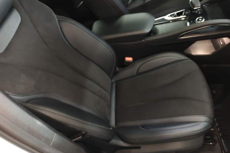 Used Geely Auto Monjaro L 2022 1.5T Leishen Hi·F Plug-in Hybrid Super Xun Right Front Seat