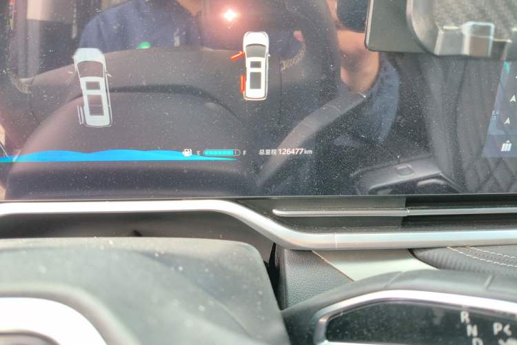 Used SAIC MAXUS G90 2022 2.0T Starry Seven-Seater
