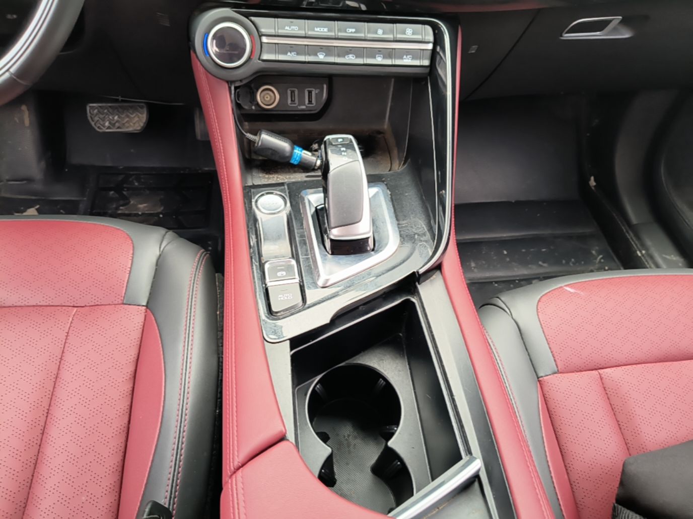 Dongfeng Aeolus AX7 2022 Mach Edition 1.5T DCT DF41 — снимка 16