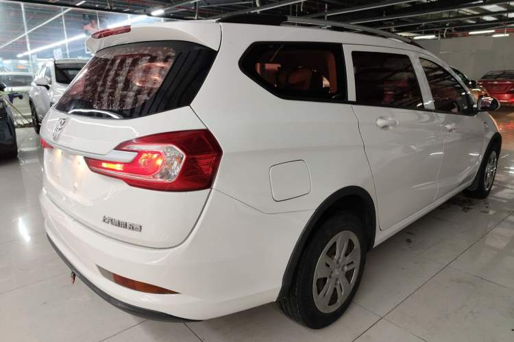 Used Baojun 310W 2017 1.5L Manual Comfort Version China V
