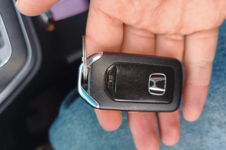 Used Honda Elysion 2016 2.4L Luxury Edition
