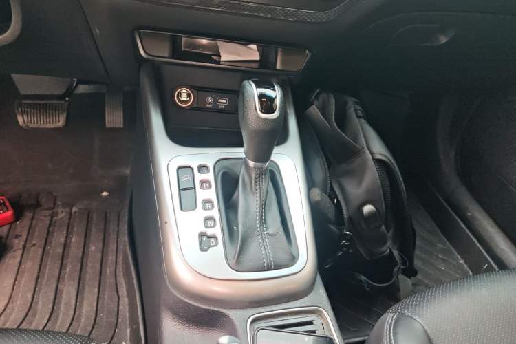 Used Kia KX3 2015 1.6L Automatic Two-Wheel Drive DLX
