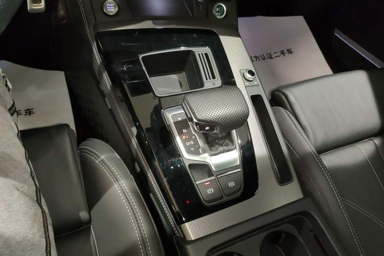 Used Audi Q5L 2024 45 TFSI Luxury Dynamic Model
