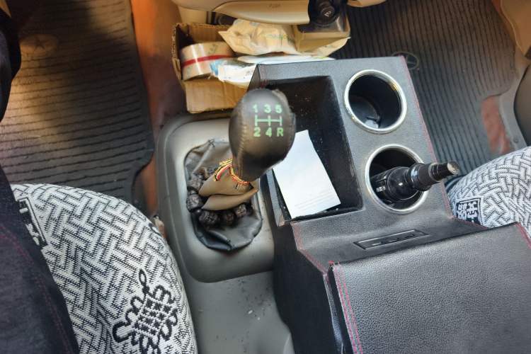 Used JAC Group Refine 2011 2.4L Government Procurement Version Manual Luxury Trim