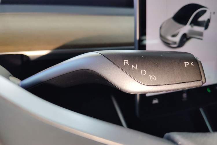 Used Tesla Model 3 2020 Revised Version Standard Range Rear-Wheel Drive – Upgraded Edition