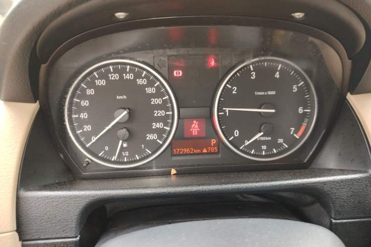 Used BMW X1 2012 sDrive18i Luxury Edition Instrument Cluster