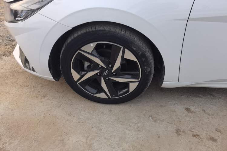 Used Hyundai Elantra 2022 1.5L CVT GLX Elite Edition