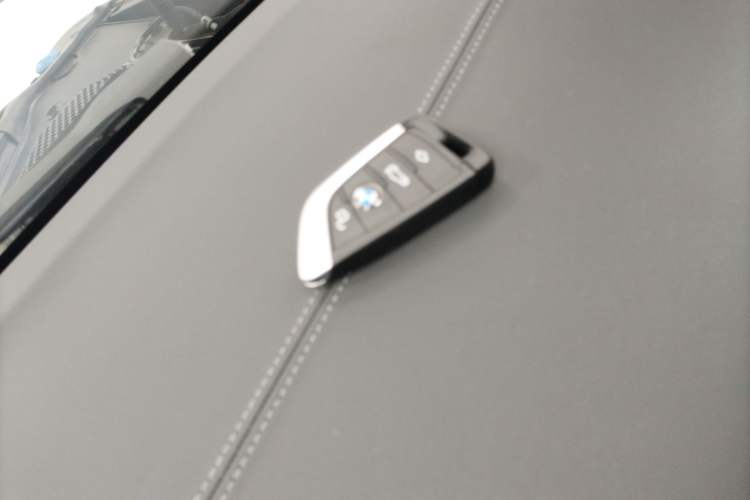 Used BMW 3 Series 2025 330Li Luxury Edition M Sport Night Edition Package