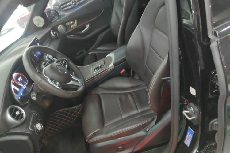 Used Mercedes-Benz GLC 2020 Facelift GLC 300 L 4MATIC Dynamic Edition Left Front Seat