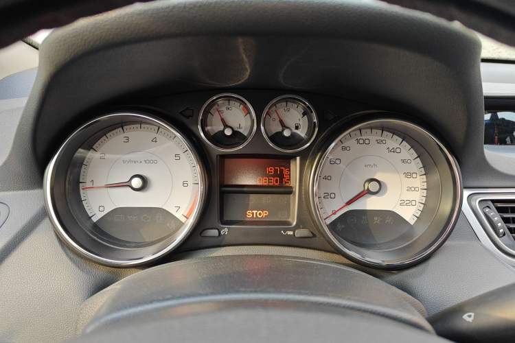 Used Peugeot 308 2013 1.6L Manual YouShang Model Instrument Cluster