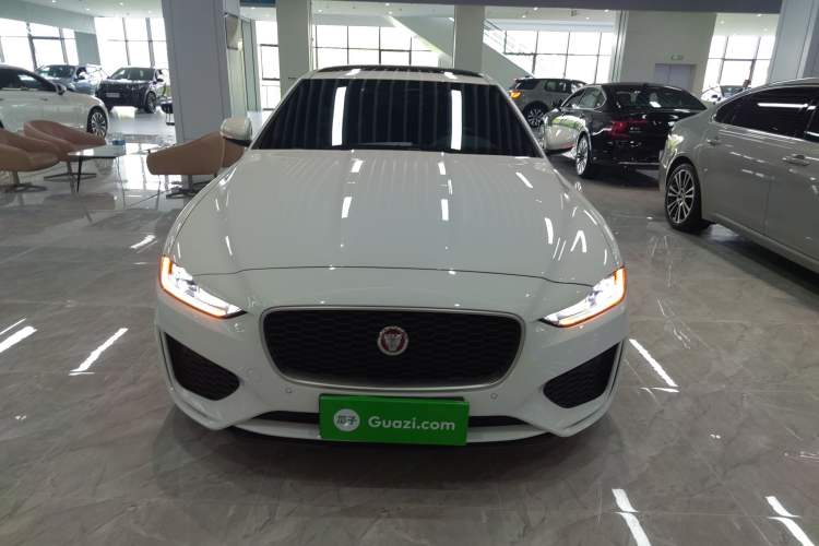 Used Jaguar XEL 2024 2.0T 250 PS R-DYNAMIC S Advanced Sport Edition Front