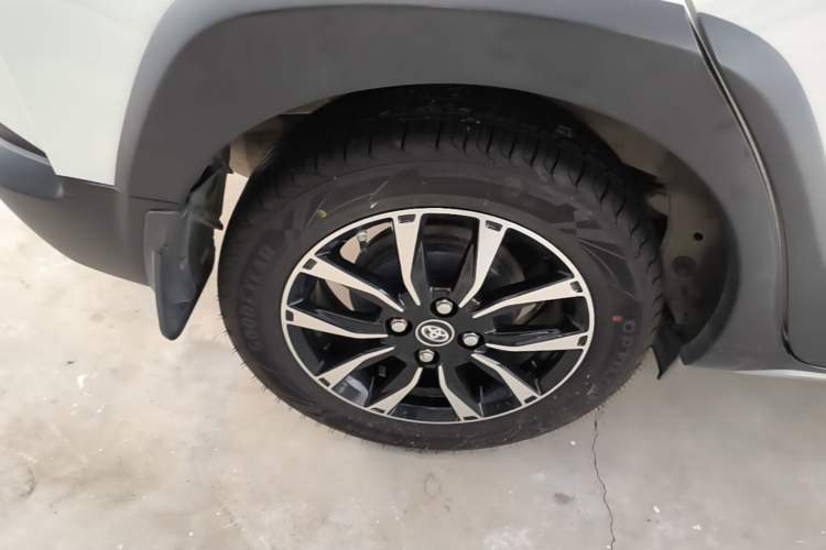 Used Toyota YARiS L Zhi Xuan 2021 X-Trail 1.5L CVT Leading Edition
