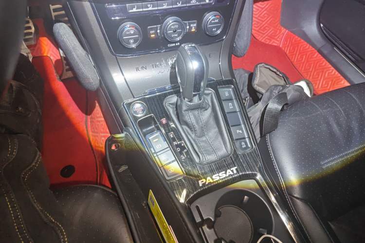 Used Volkswagen Passat 2016 330TSI DSG Prestige Edition