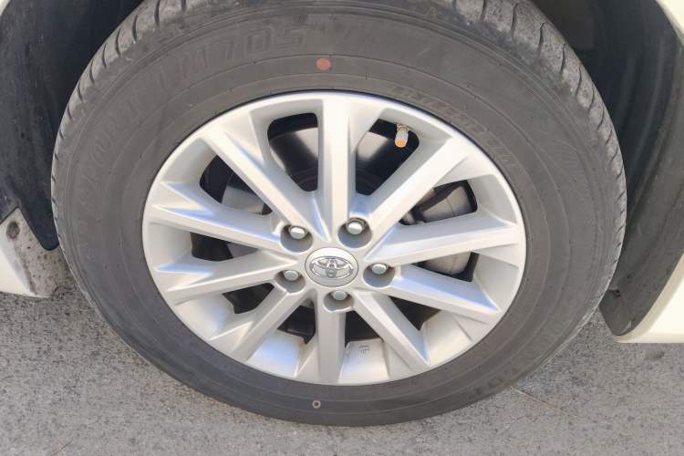 Used Toyota Camry 2016 2.0G 10th Anniversary Leading Edition